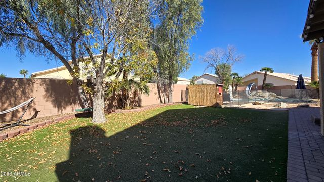 13888 W WILSHIRE Drive, Goodyear, AZ 85395