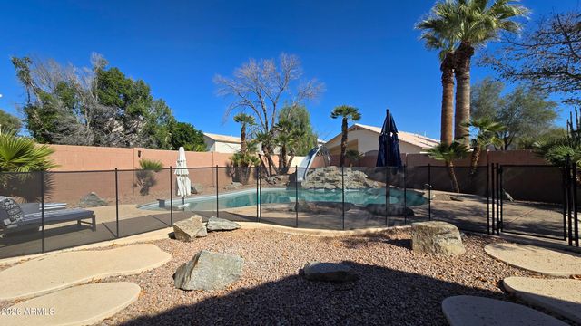 13888 W WILSHIRE Drive, Goodyear, AZ 85395