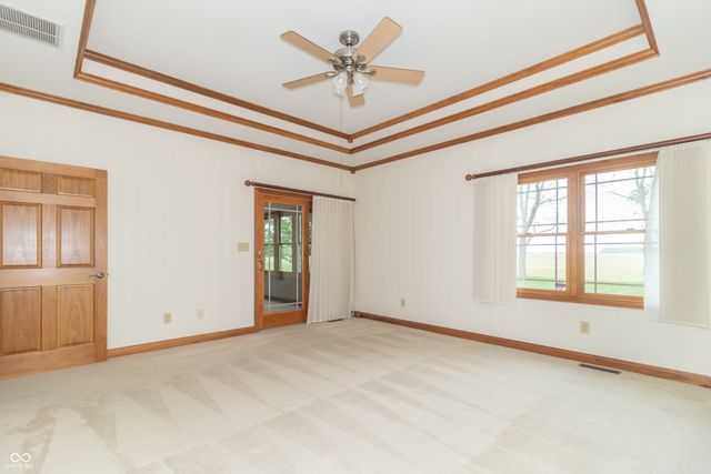 1336 Penny Lane, Greenfield, IN 46140