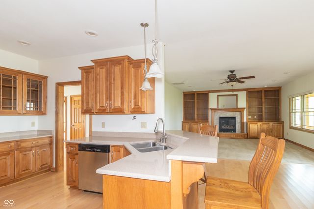 1336 Penny Lane, Greenfield, IN 46140