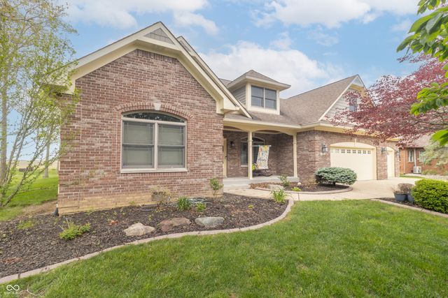 1336 Penny Lane, Greenfield, IN 46140