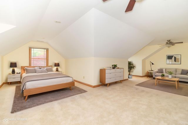 1336 Penny Lane, Greenfield, IN 46140