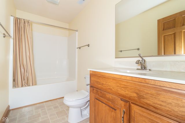 1336 Penny Lane, Greenfield, IN 46140