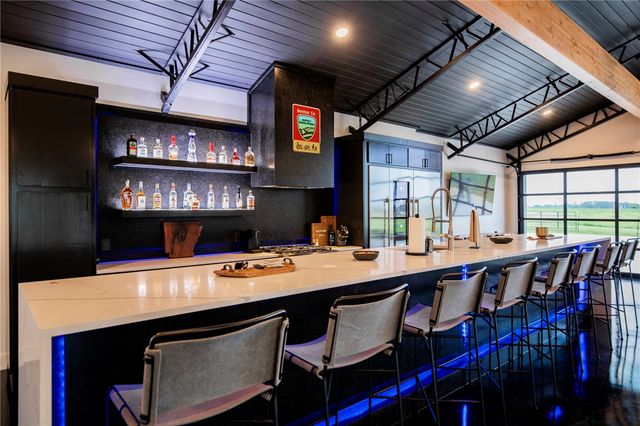 11390 Walters Road, Bentonville, AR 72712