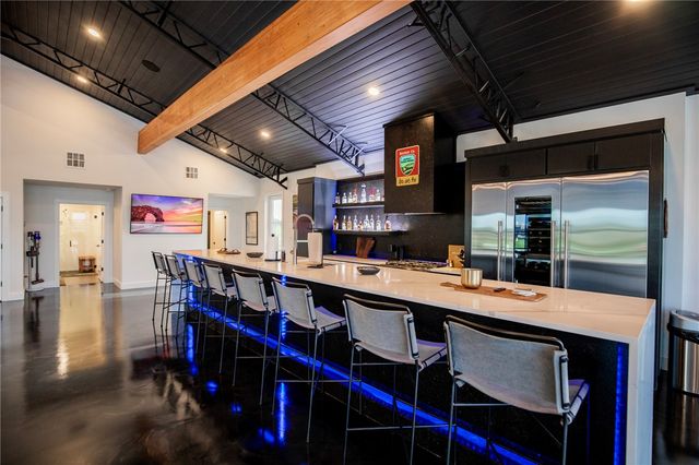 11390 Walters Road, Bentonville, AR 72712