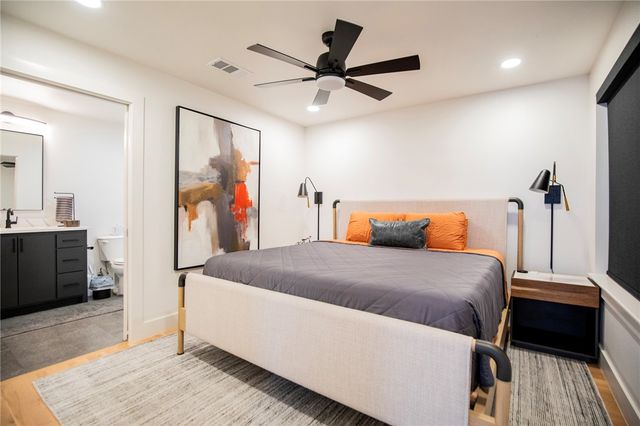 11390 Walters Road, Bentonville, AR 72712