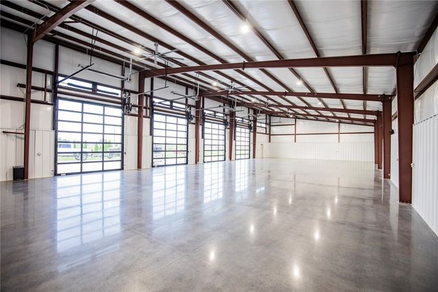 11390 Walters Road, Bentonville, AR 72712