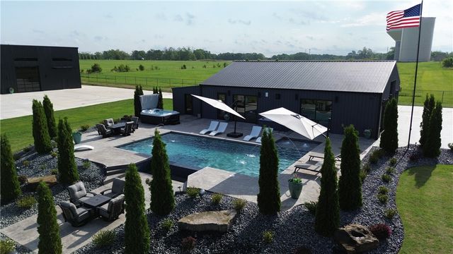 11390 Walters Road, Bentonville, AR 72712