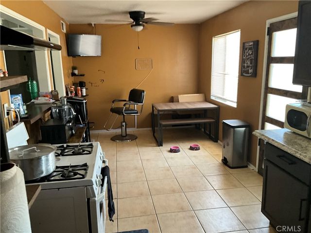 12591 Daisy, Boron, CA 93516