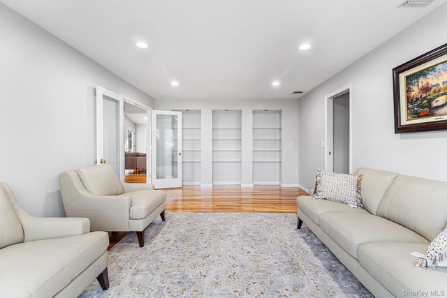 49 Fairfield Drive, Dix Hills, NY 11746