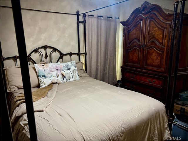 2512 Barnett, Bakersfield, CA 93308