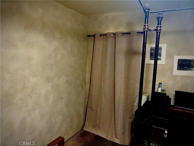 2512 Barnett, Bakersfield, CA 93308
