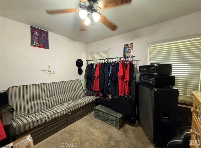 2512 Barnett, Bakersfield, CA 93308