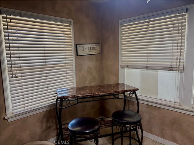 2512 Barnett, Bakersfield, CA 93308