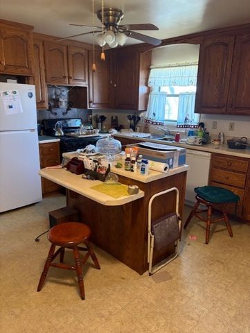 2204 S Lincoln Street, Siloam Springs, AR 72761