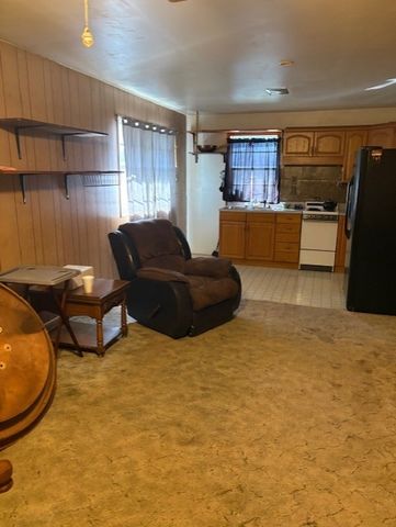 2204 S Lincoln Street, Siloam Springs, AR 72761