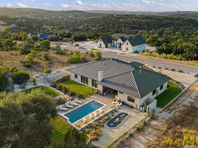 10522 Kendall Cyn, San Antonio, TX 78255