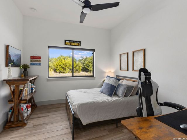 10522 Kendall Cyn, San Antonio, TX 78255