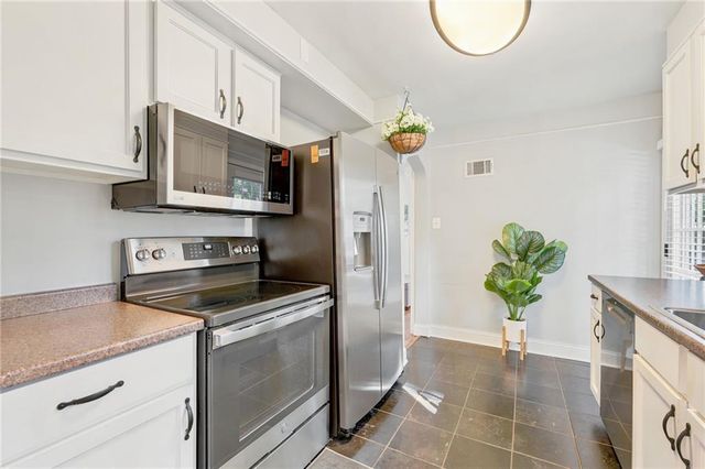 5608 Roeland Drive, Roeland Park, KS 66205