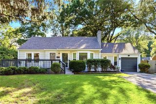 5608 Roeland Drive, Roeland Park, KS 66205