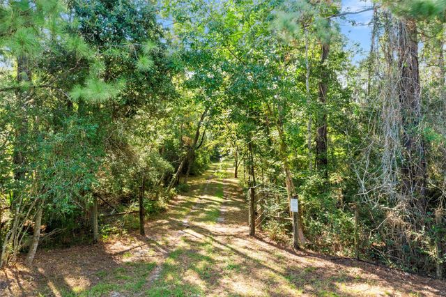 1500 Fm 517 Rd E, Dickinson, TX 77539