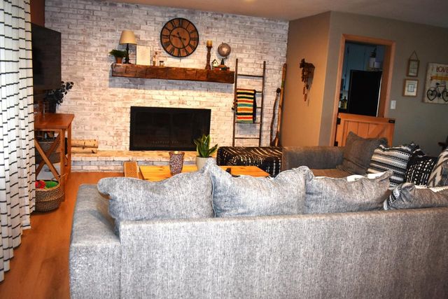 4911 85th STREET, Kenosha, WI 53142