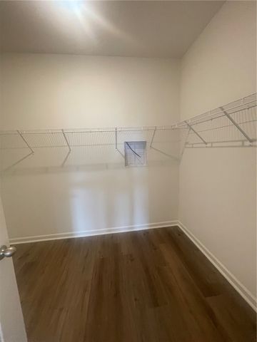 28 Halsey Street, Central, SC 29630