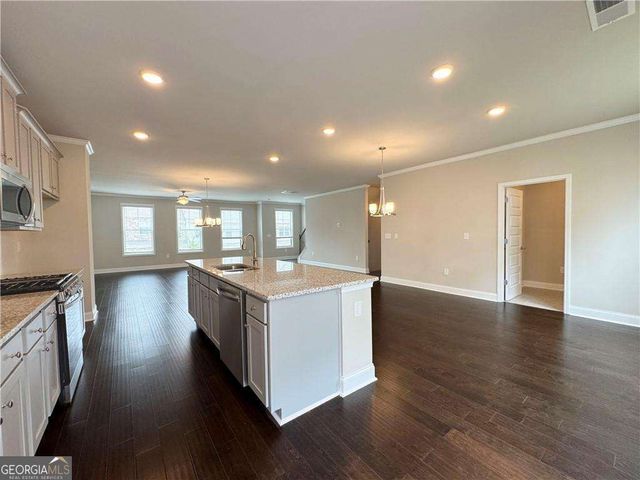 2020 Manor Pointe Drive, Drive 19, Cumming, GA 30041