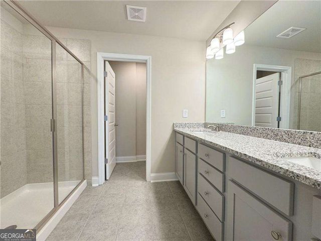 2020 Manor Pointe Drive, Drive 19, Cumming, GA 30041