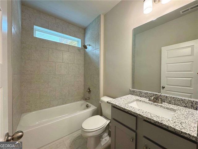 2020 Manor Pointe Drive, Drive 19, Cumming, GA 30041