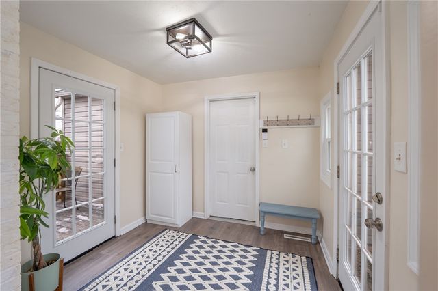 106 Kingston St, Unity Twp, PA 15650