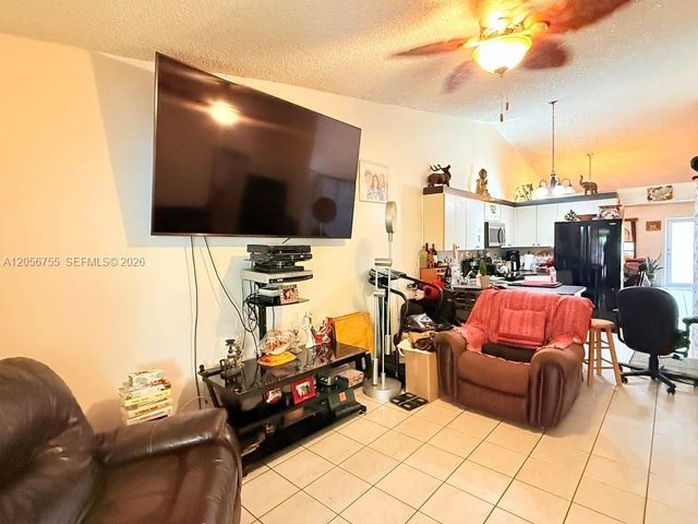 5941 W 20th Ln, Hialeah, FL 33016