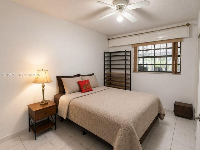 5941 W 20th Ln, Hialeah, FL 33016