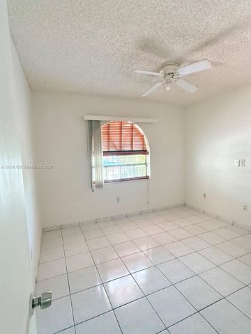 5941 W 20th Ln, Hialeah, FL 33016