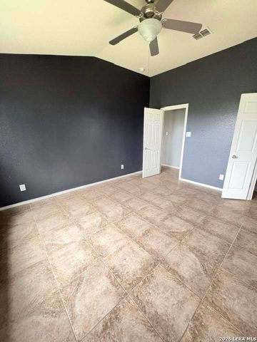3107 Thunder Gulch, San Antonio, TX 78245