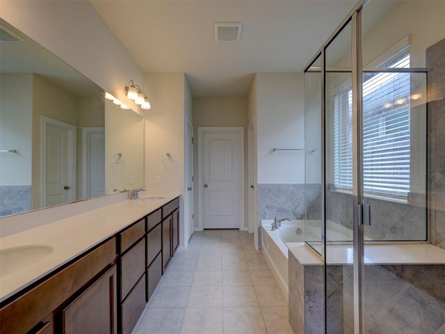 11007 Strawberry Roan DR, Manor, TX 78653
