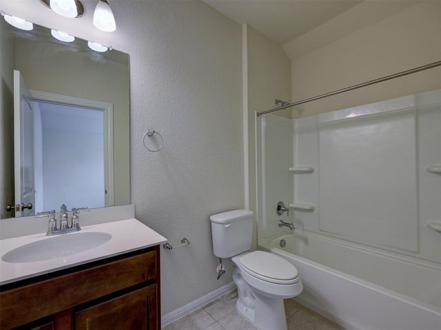 11007 Strawberry Roan DR, Manor, TX 78653