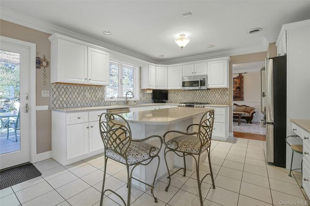 235 S Boulevard, Nyack, NY 10960