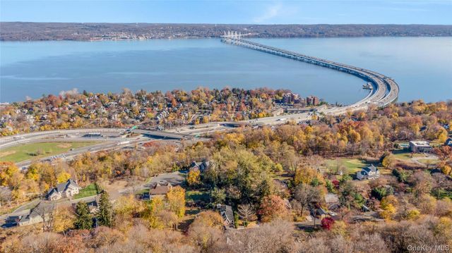 235 S Boulevard, Nyack, NY 10960