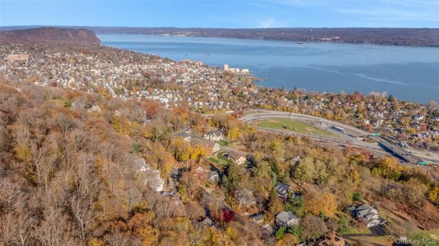 235 S Boulevard, Nyack, NY 10960