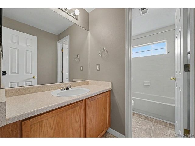 1740 W 53rd Dr 5, Denver, CO 80221