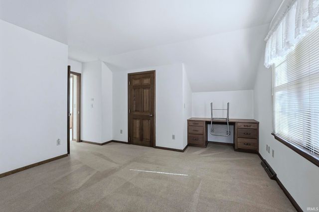 5720 Devils Hollow Road, Fort Wayne, IN 46814