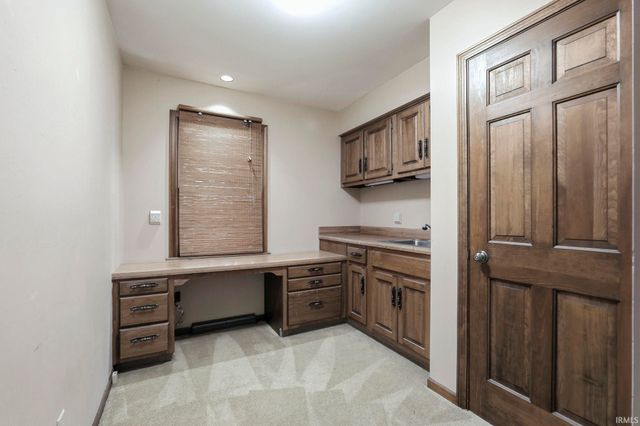 5720 Devils Hollow Road, Fort Wayne, IN 46814