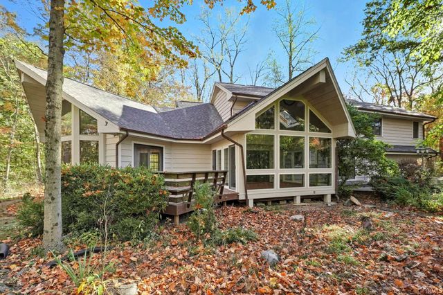 5720 Devils Hollow Road, Fort Wayne, IN 46814