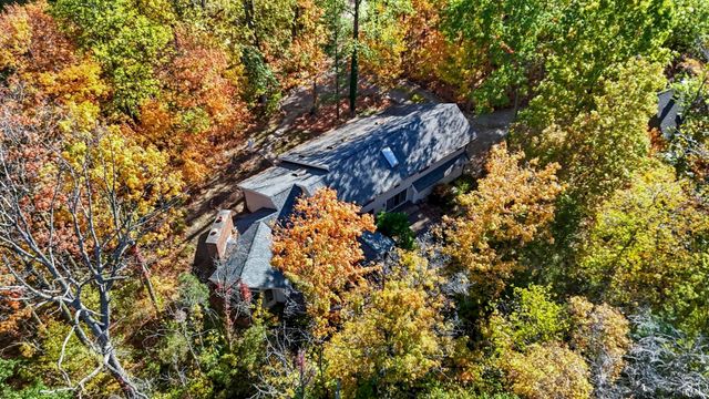 5720 Devils Hollow Road, Fort Wayne, IN 46814