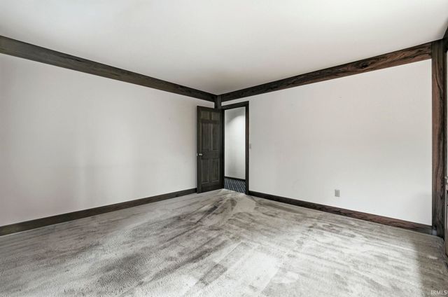 5720 Devils Hollow Road, Fort Wayne, IN 46814