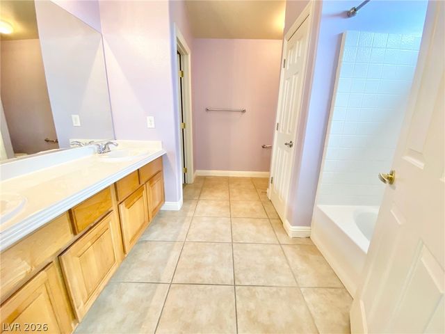 1750 Dark Wolf Avenue, Las Vegas, NV 89123