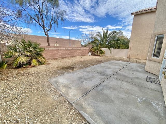 1750 Dark Wolf Avenue, Las Vegas, NV 89123