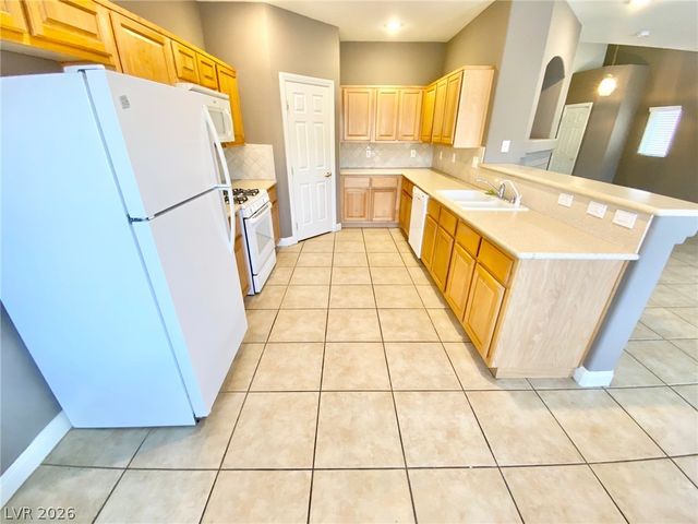 1750 Dark Wolf Avenue, Las Vegas, NV 89123