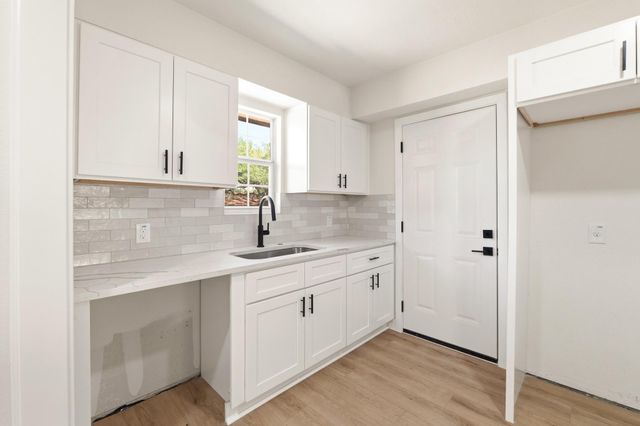 903 Potomac PATH, Austin, TX 78753